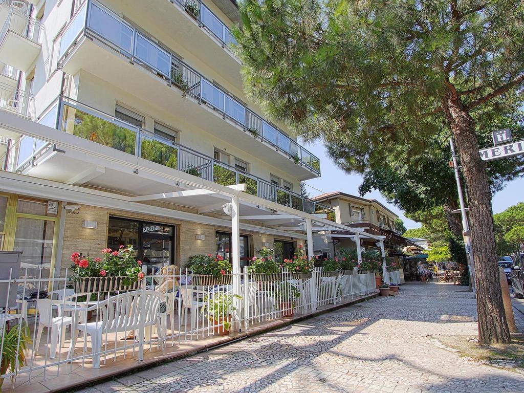 Hotel Meris Морской Милан Экстерьер фото